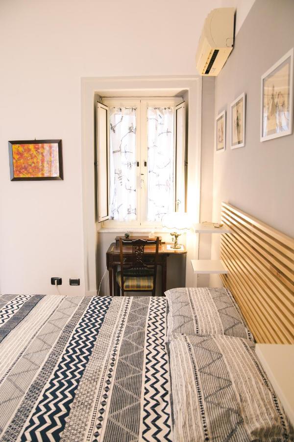 나폴리 La Casa Del Nespolo, 2 Terrazzi E 2 Bagni In Centro 아파트 외부 사진