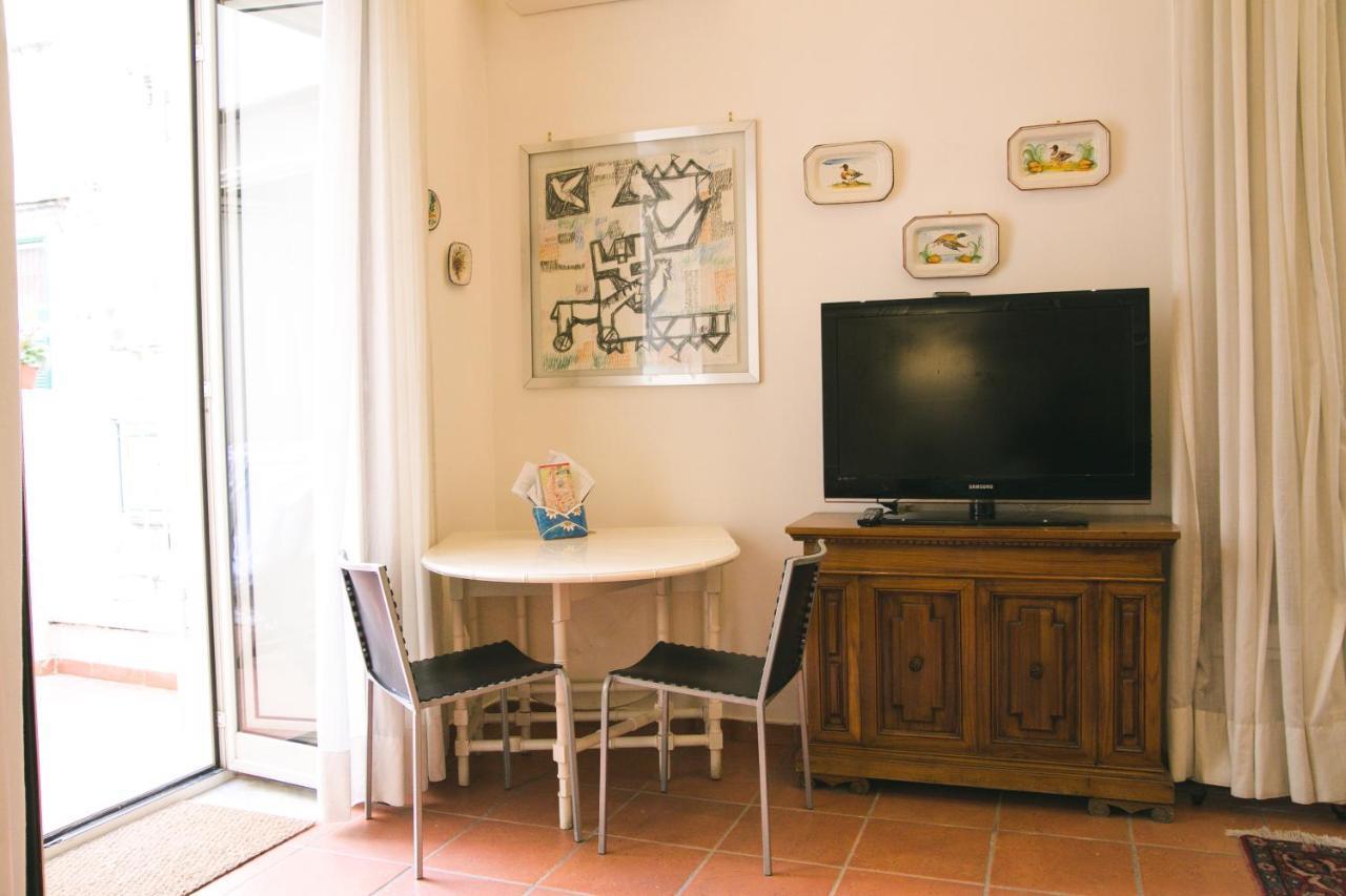 나폴리 La Casa Del Nespolo, 2 Terrazzi E 2 Bagni In Centro 아파트 외부 사진